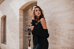 kadin siyah2