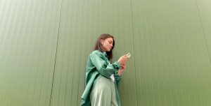 yesil ceket kombin