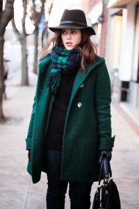 yesil mont yesil atki