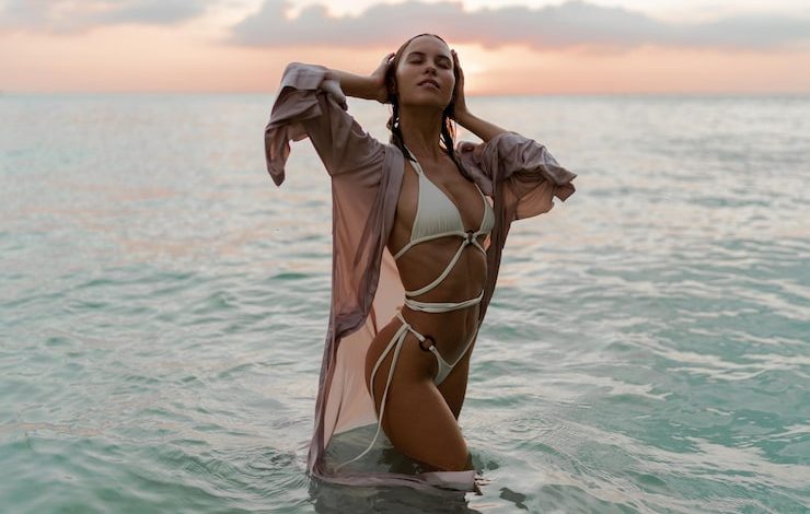 2025 İçin En Cesur 10 Bikini Kombini: Trend Modellerle Fark Yarat 1 Bikini Kombini